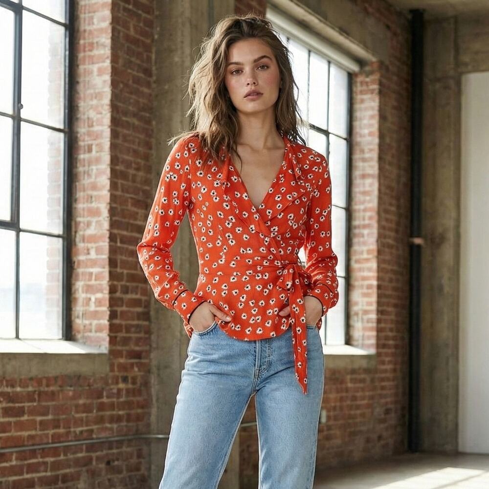 GANNI Women's Silvery Crepe Wrap Top in big apple red floral sz 36 fits S